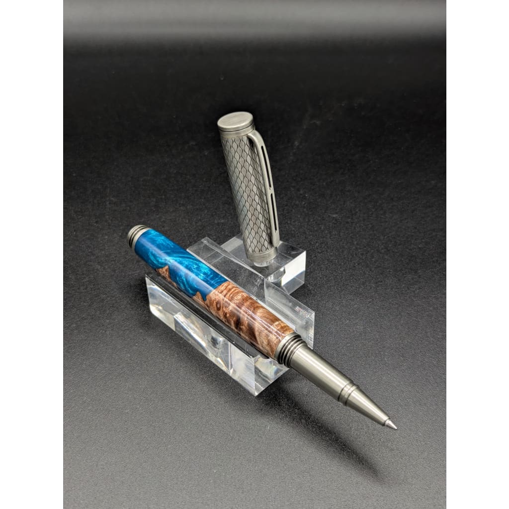 Le stylo Odyssée - Bois et Turquoise - Outils d’écritures
